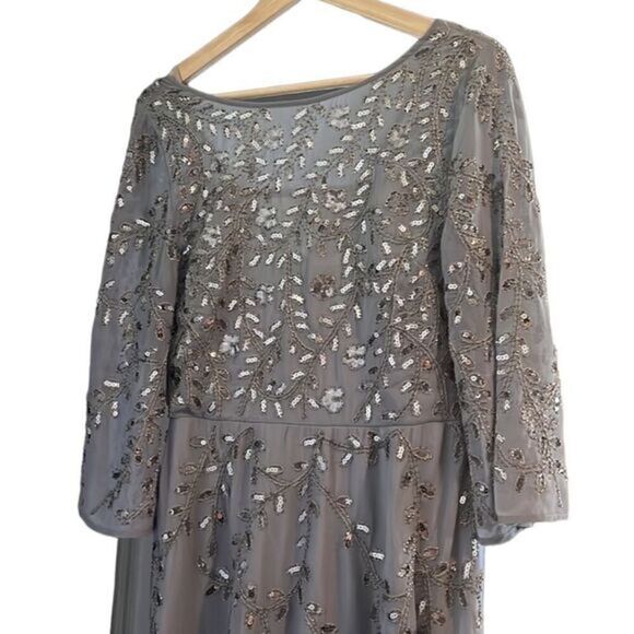 RAGA Icy Princes Gray Silver Beaded Sequined 3/4 Sleeves Dress Size M NWT - Picture 5 of 16